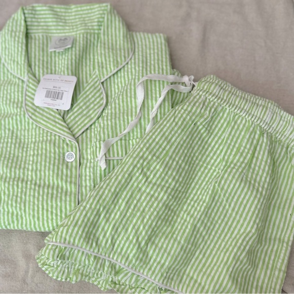 Belle Il Fiore Pajamas Ultra Soft Seersucker Womens PJ Ruffled ShortSet NWT - Picture 7 of 7